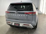 New 2025 Nissan Pathfinder Platinum image 5