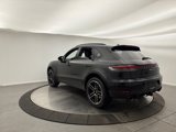Used 2021 Porsche Macan S image 3
