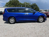 Used 2019 Chrysler Pacifica Touring Plus w/ Advanced Safetytec Group image 4