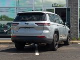 Used 2023 Jeep Grand Cherokee L Laredo image 5