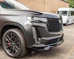 Used 2024 Cadillac Escalade V w/ LPO, ONYX Package image 3