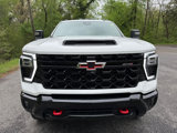 Used 2025 Chevrolet Silverado 2500 ZR2 image 3
