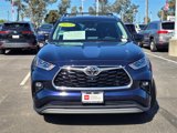 Certified 2023 Toyota Highlander Platinum image 2