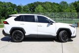 Used 2021 Toyota RAV4 LE image 5