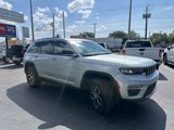 Used 2024 Jeep Grand Cherokee Limited image 3
