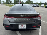 Used 2024 Hyundai Elantra SEL w/ Convenience Package image 5