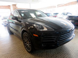 Used 2021 Porsche Cayenne image 3