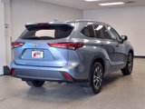 Certified 2023 Toyota Highlander XLE image 5