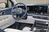 New 2025 Kia Carnival EX image 4