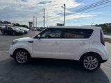 Used 2019 Kia Soul + image 3