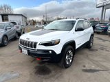 Used 2019 Jeep Cherokee Trailhawk image 4