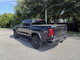 Used 2023 Chevrolet Colorado Trail Boss image 3