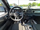 Used 2021 Jeep Gladiator Overland w/ Cold Weather Group image 4