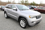 Used 2017 Jeep Grand Cherokee Laredo w/ Quick Order Package 23E image 4