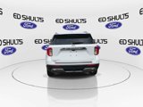 Used 2023 Ford Explorer Limited w/ Limited Technology Package image 6