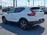 Used 2023 Volvo XC40 B5 Core w/ Convenience Package image 4