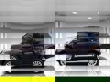 Used 2020 Land Rover Range Rover HSE image 2