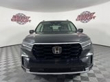 Used 2025 Honda Pilot Touring image 2