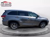 Used 2018 Toyota Highlander XLE image 6