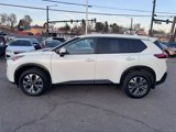 Used 2023 Nissan Rogue SV image 5