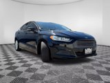 Used 2016 Ford Fusion SE image 4
