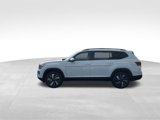 New 2025 Volkswagen Atlas SE image 3