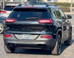 Used 2017 Jeep Cherokee Sport image 3