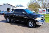 Used 2017 RAM 1500 Classic SLT image 3
