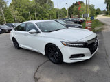 Used 2018 Honda Accord Touring image 3
