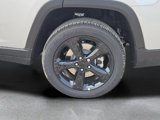 New 2025 Jeep Grand Cherokee L Altitude image 5