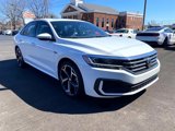 Used 2022 Volkswagen Passat 2.0T R-Line image 3