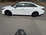 Used 2022 Hyundai Elantra SEL w/ Cargo Package image 6