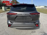 Used 2022 Toyota Highlander Platinum image 5