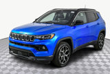 Used 2025 Jeep Compass Limited image 4