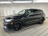 Used 2023 Volkswagen Tiguan SE R-Line image 2