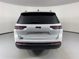 Used 2022 Jeep Grand Cherokee L Laredo image 6