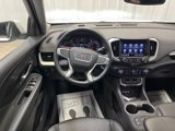 Used 2024 GMC Terrain SLT image 4