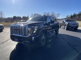 New 2025 GMC Sierra 2500 Denali w/ Denali Reserve Package image 3