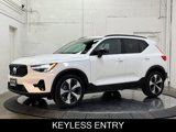 Used 2024 Volvo XC40 B5 Core image 4