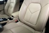 Used 2025 Porsche Macan image 5