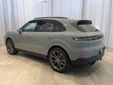 Certified 2024 Porsche Cayenne image 3