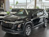 Used 2025 Chevrolet Equinox LT image 3