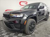 New 2025 Jeep Grand Cherokee Altitude image 3