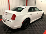 Used 2022 Chrysler 300 Touring image 4