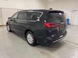 New 2025 Chrysler Pacifica Select image 6