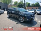 New 2025 Chrysler Pacifica Select image 3