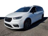 New 2026 Chrysler Pacifica Limited image 2