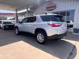 Used 2020 Chevrolet Traverse LT image 2