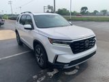 New 2025 Honda Pilot Elite image 3