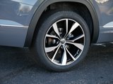New 2025 Volkswagen Atlas SEL Premium R-Line image 5